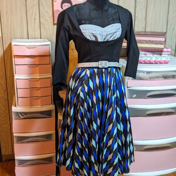 Pin Up Girl Harlquinn Ravenclaw Hoisr Black and Blue Dress - Picture 1 of 8